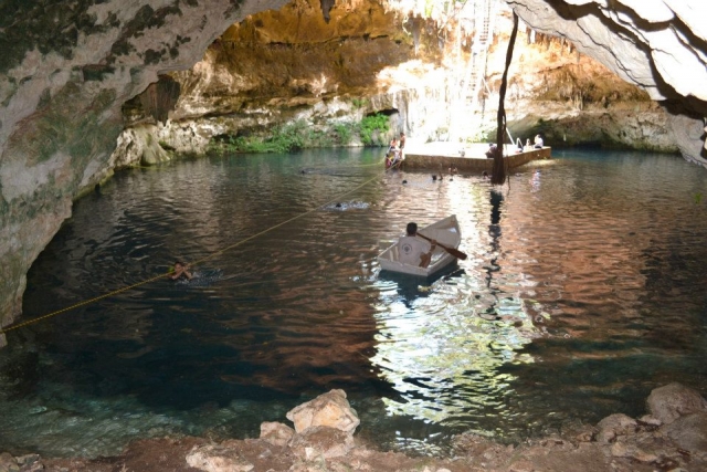 Jugando y snorkeleando